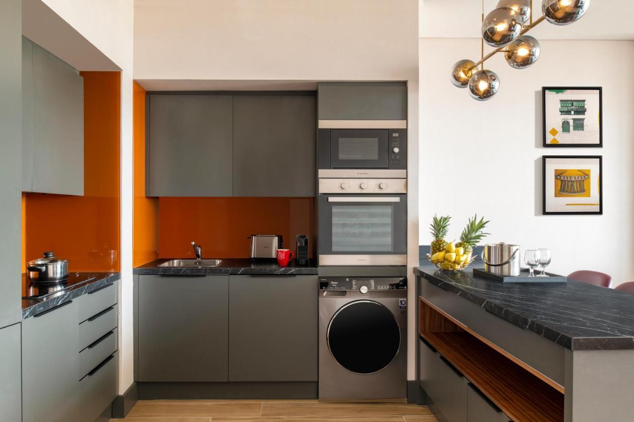 Swissotel Living Джидда Екстер'єр фото A typical kitchen in a serviced apartment