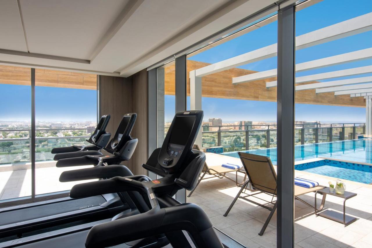 Swissotel Living Джидда Екстер'єр фото The gym at the hotel