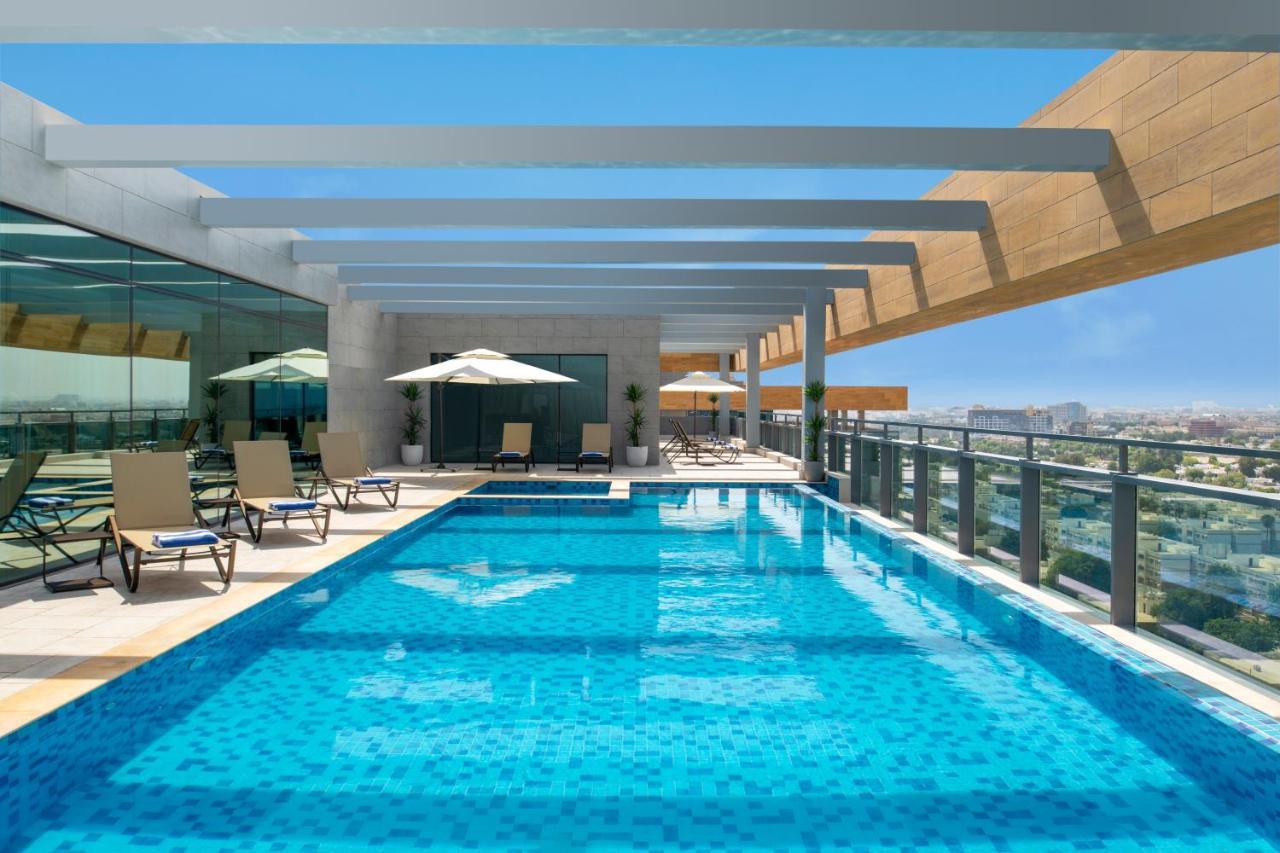 Swissotel Living Джидда Екстер'єр фото Rooftop pool