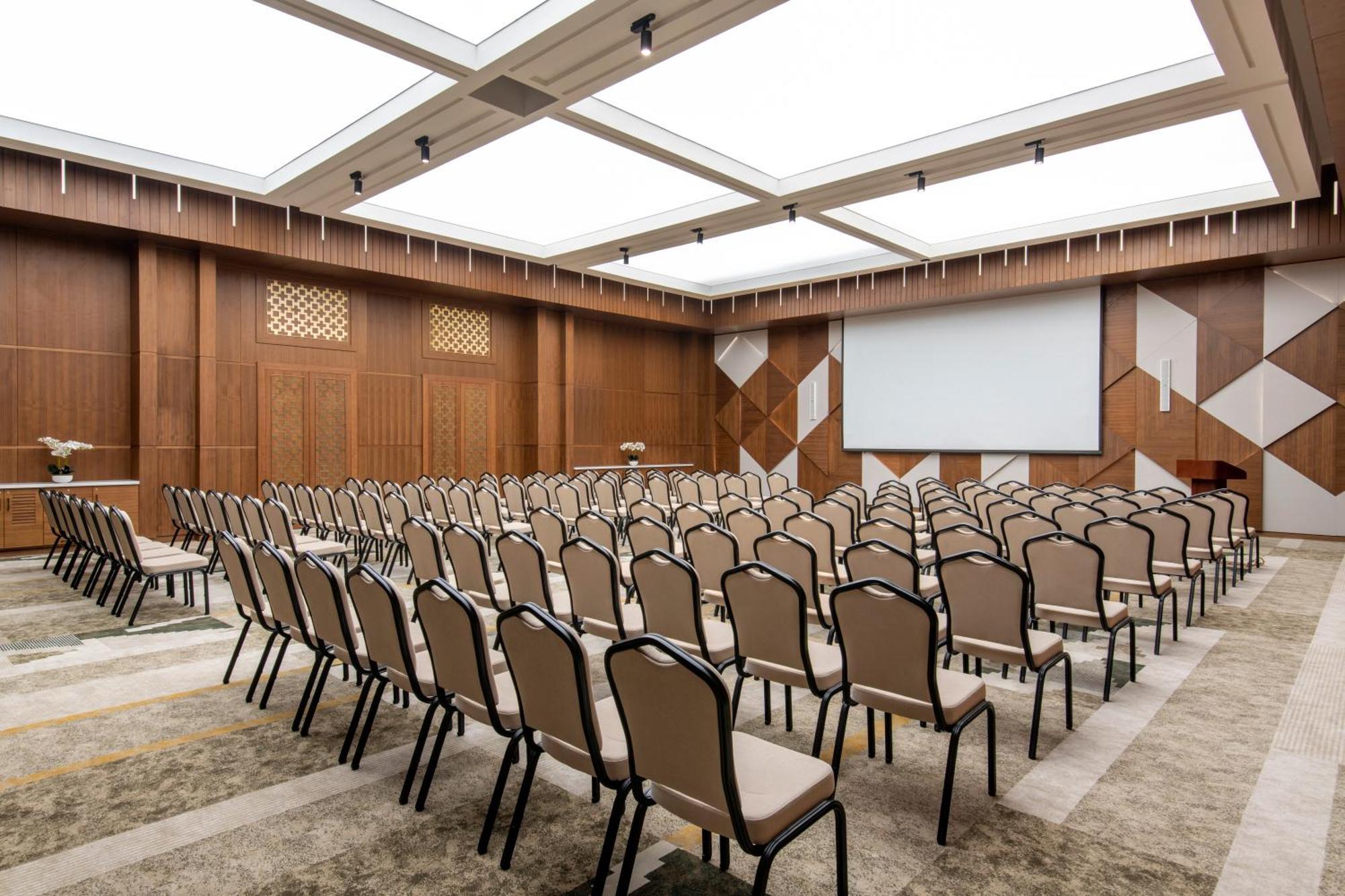 Swissotel Living Джидда Екстер'єр фото The main conference hall