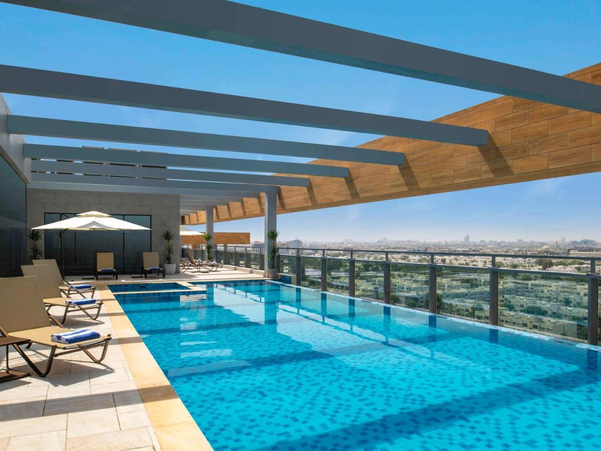 Swissotel Living Джидда Екстер'єр фото Rooftop pool